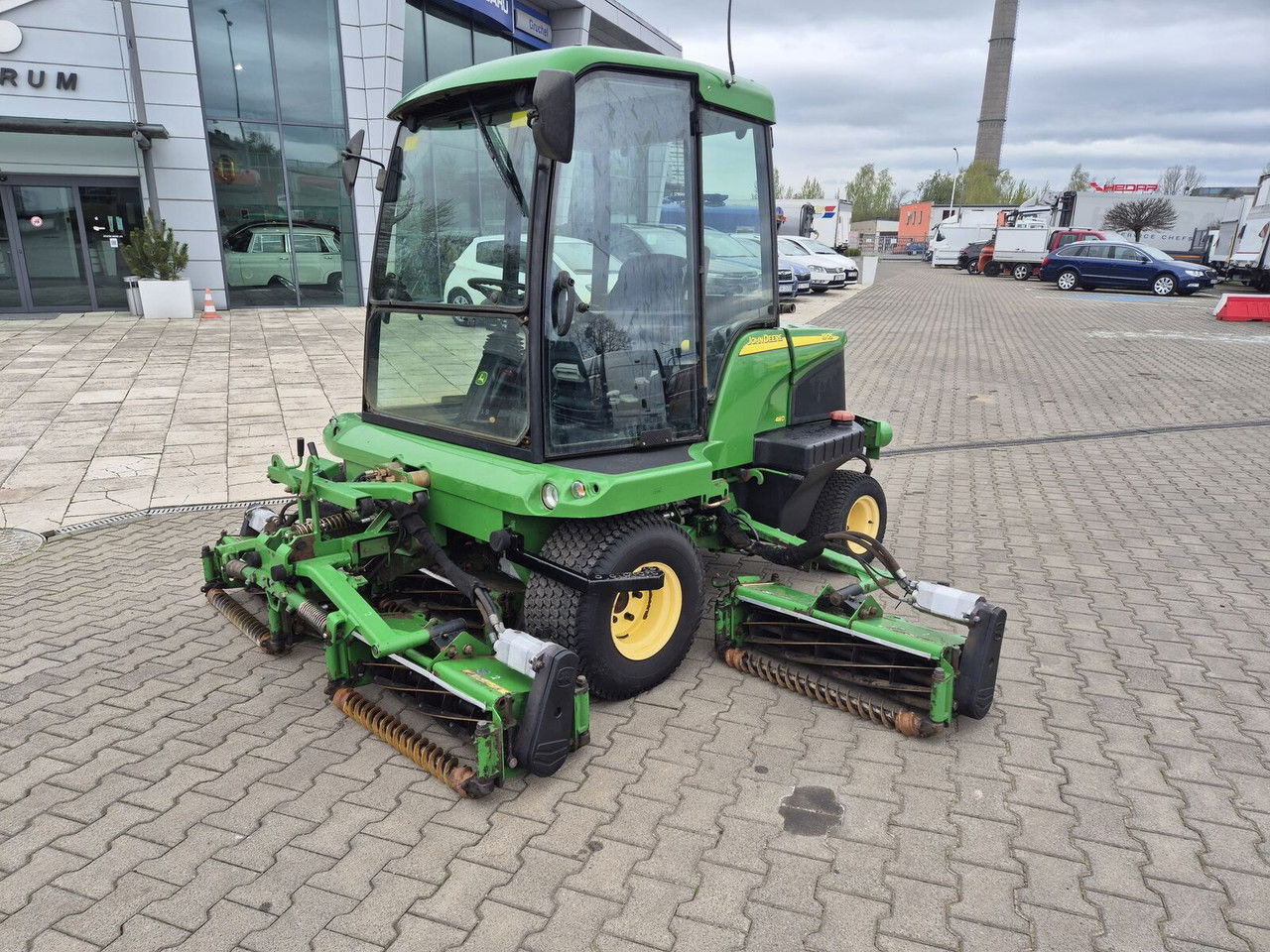 JOHN DEERE 1905 4WD / 2010 / Serviced / Cabin - Mesin pemotong rumput: gambar 1 JOHN DEERE 1905 4WD / 2010 / Serviced / Cabin - Mesin pemotong rumput: gambar 1