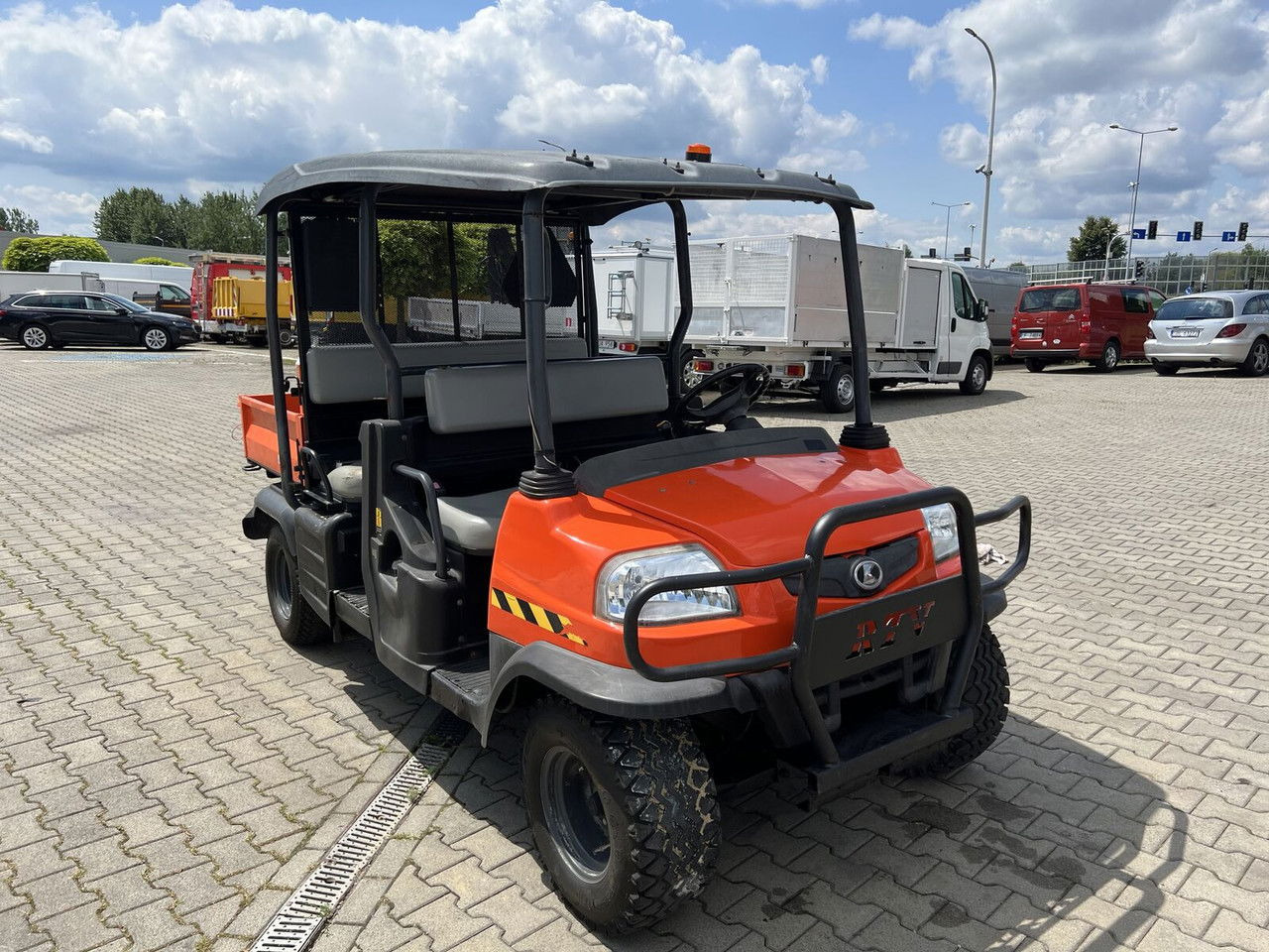 Kubota RTV 1140 / Double cabin + tipper/ 4X4 / Chepper P RTV 1140 / Double cabin + tipper/ 4X4 / Chepper Price - ATV: gambar 3 Kubota RTV 1140 / Double cabin + tipper/ 4X4 / Chepper P RTV 1140 / Double cabin + tipper/ 4X4 / Chepper Price - ATV: gambar 3