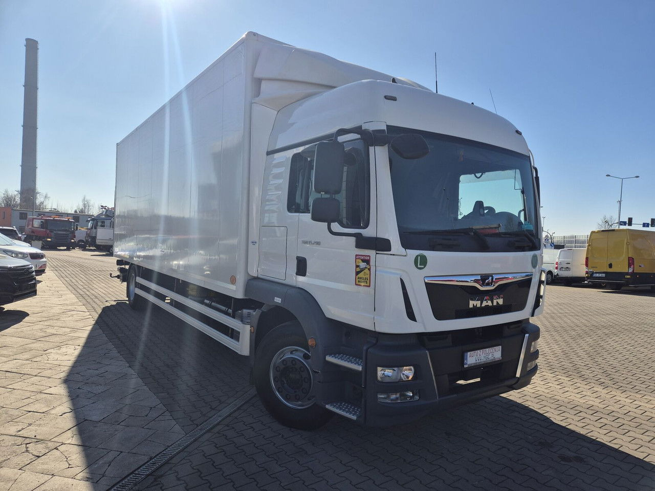 MAN TGM 15.290 High Container / Serviced / 1 Owner - Truk box: gambar 4 MAN TGM 15.290 High Container / Serviced / 1 Owner - Truk box: gambar 4