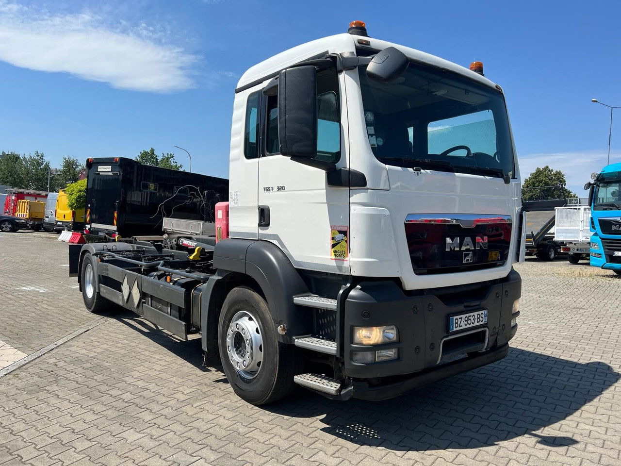 MAN TGS 18.320 / Multilift Joab / BIG Wheelbase - Pengangkut kontainer/ Container truck: gambar 2 MAN TGS 18.320 / Multilift Joab / BIG Wheelbase - Pengangkut kontainer/ Container truck: gambar 2