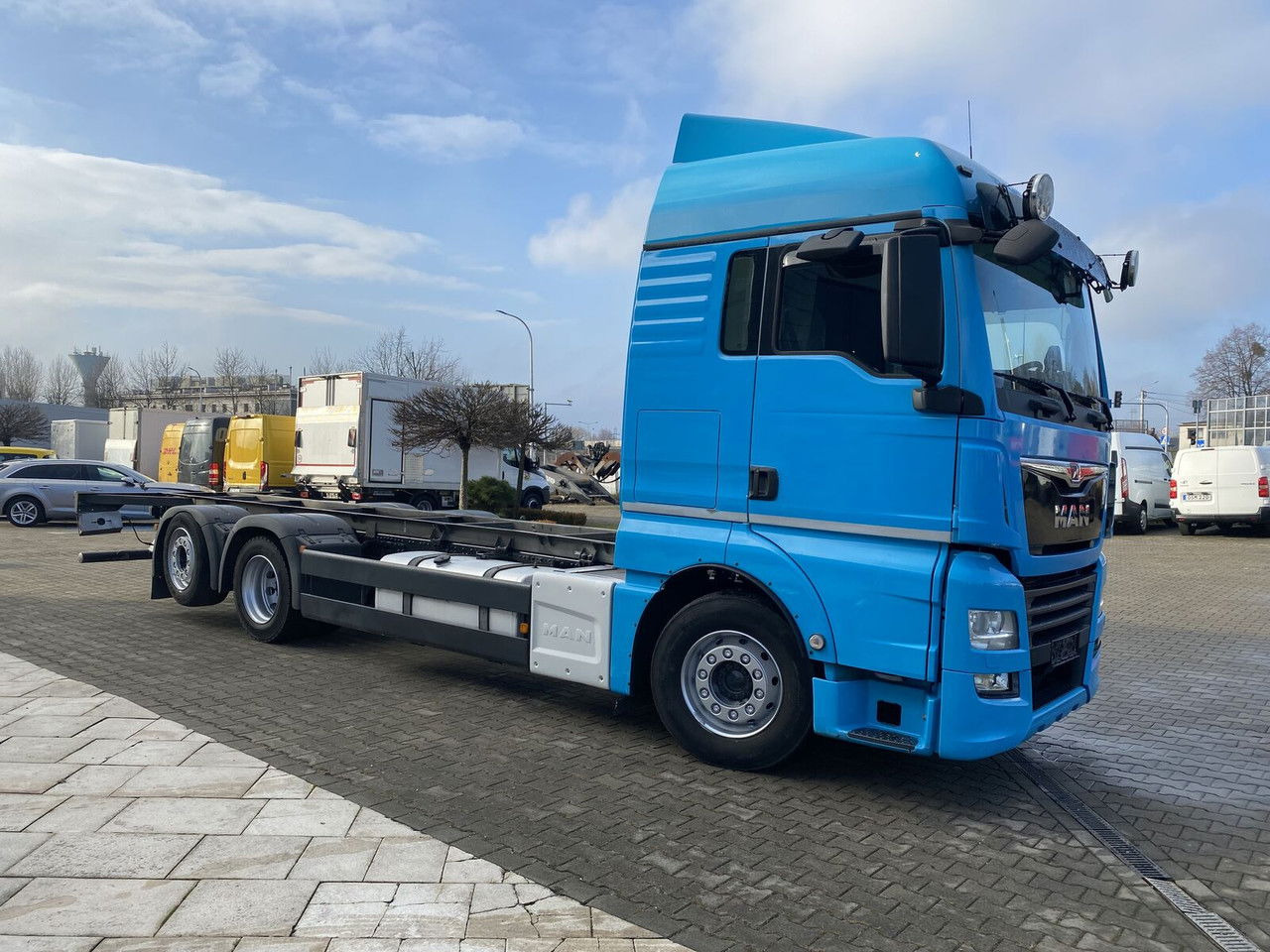 MAN TGX 26.500 NEW Service AT MAN / Frame - Truk sasis: gambar 5 MAN TGX 26.500 NEW Service AT MAN / Frame - Truk sasis: gambar 5