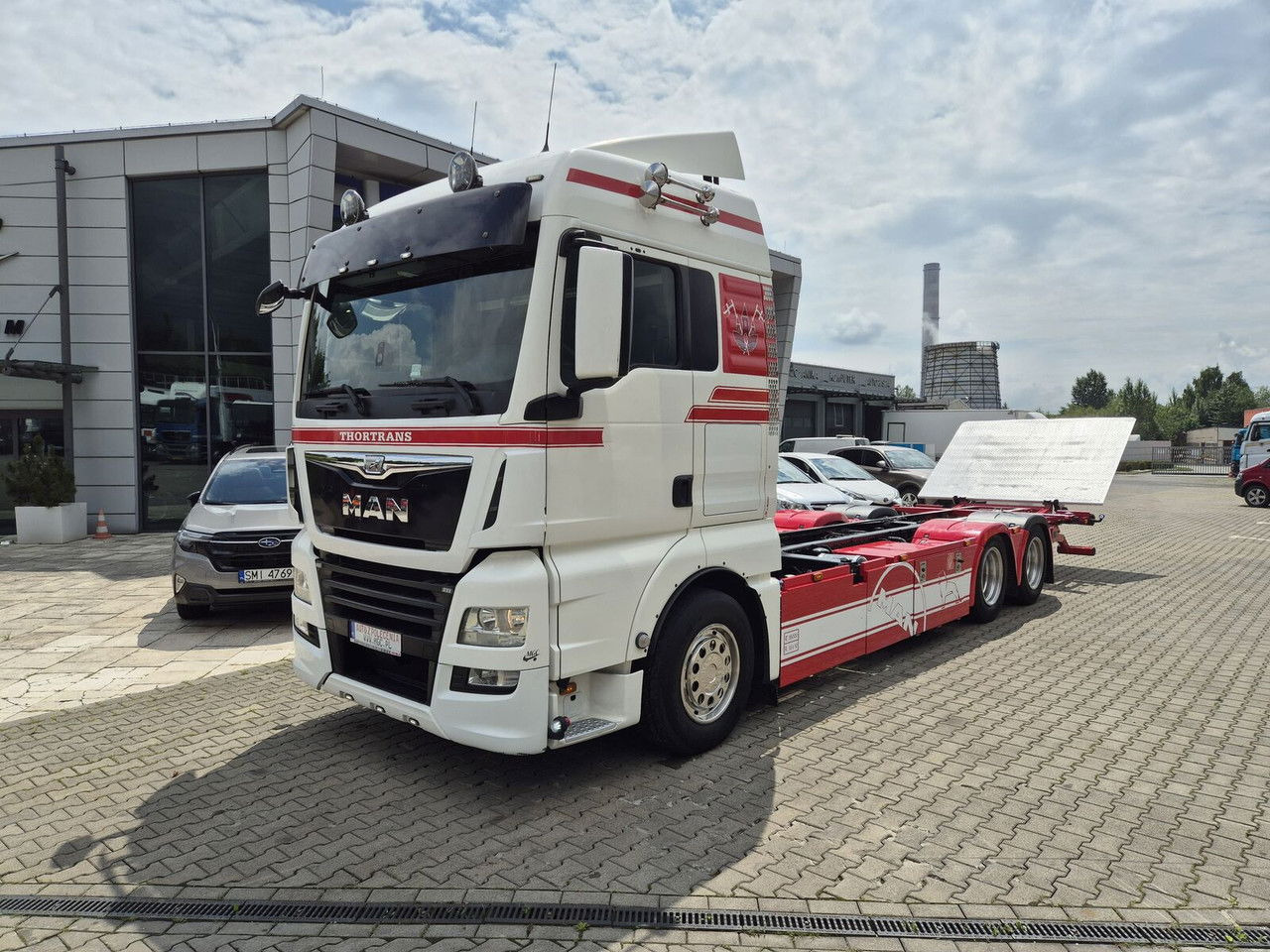 MAN TGX 28 28.420 , 6x2-2 LL / Trailer HFR KM 20 / 1 Owner / E6 /Guaran - Pengangkut kontainer/ Container truck: gambar 1 MAN TGX 28 28.420 , 6x2-2 LL / Trailer HFR KM 20 / 1 Owner / E6 /Guaran - Pengangkut kontainer/ Container truck: gambar 1