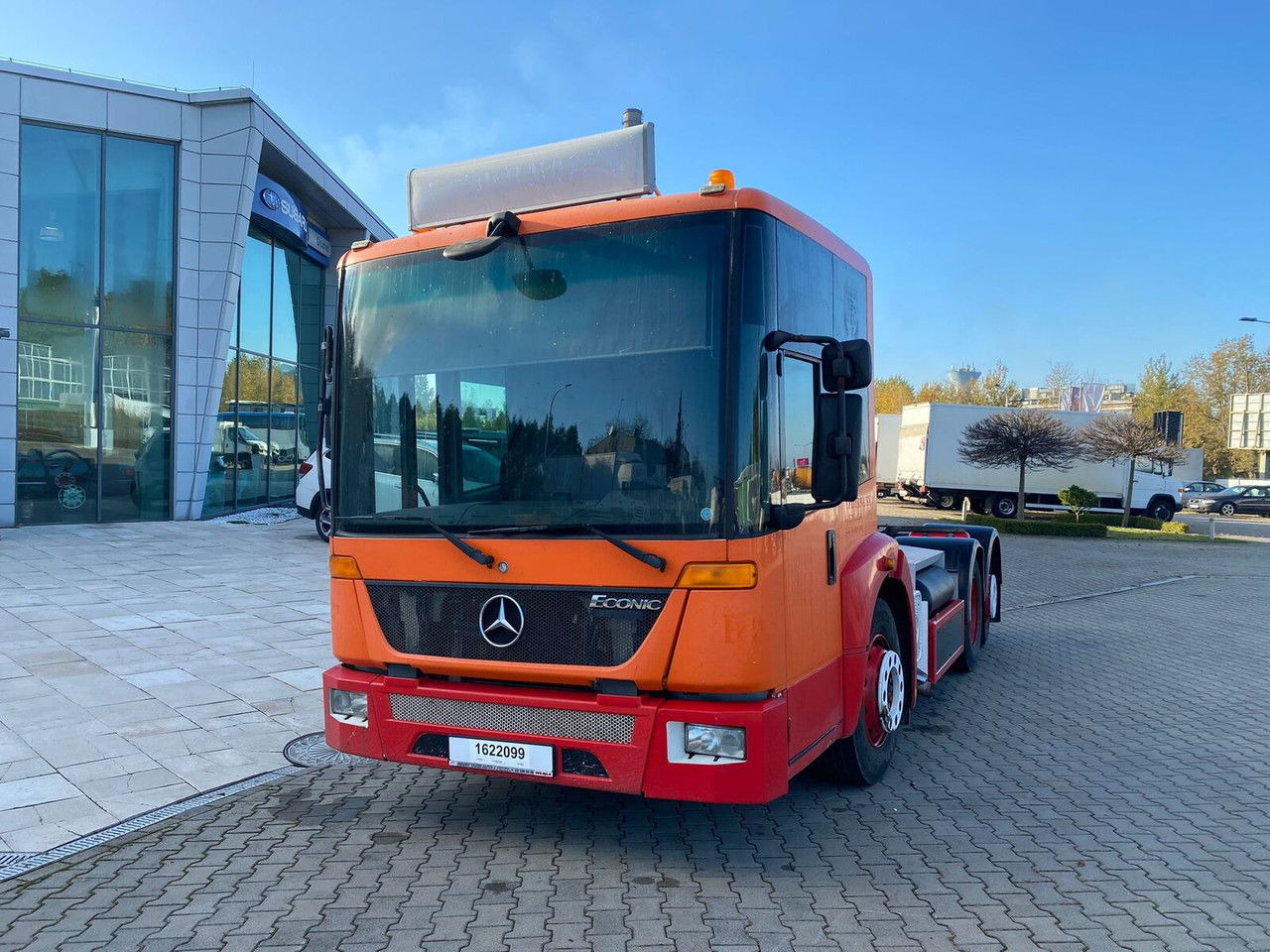 Mercedes-Benz Econic 2628 Eqonic 2628 - 1 Owner / LOW KM / Works Great - Truk sasis: gambar 3 Mercedes-Benz Econic 2628 Eqonic 2628 - 1 Owner / LOW KM / Works Great - Truk sasis: gambar 3
