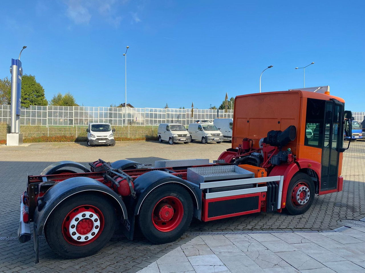 Mercedes-Benz Eqonic 2628 - 1 Owner - Euro6 - LOW KM - Truk sasis: gambar 2 Mercedes-Benz Eqonic 2628 - 1 Owner - Euro6 - LOW KM - Truk sasis: gambar 2