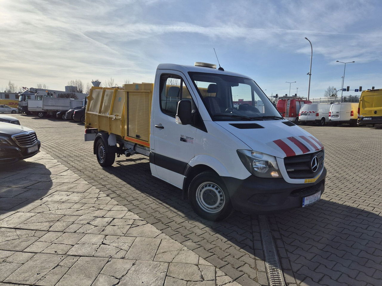 Mercedes-Benz Sprinter 316 CDi Aut. / Hummel HU2 / Webasto / 1 Owner - Truk sampah: gambar 5 Mercedes-Benz Sprinter 316 CDi Aut. / Hummel HU2 / Webasto / 1 Owner - Truk sampah: gambar 5