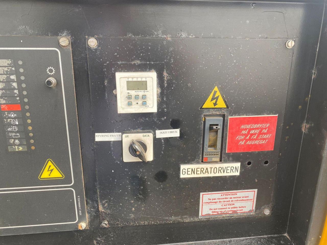 SDMO NS 60 W M, Silent generator 60kVA, 48KW NS 60 W M, Silent generator 60kVA, 48KW - Genset: gambar 5 SDMO NS 60 W M, Silent generator 60kVA, 48KW NS 60 W M, Silent generator 60kVA, 48KW - Genset: gambar 5