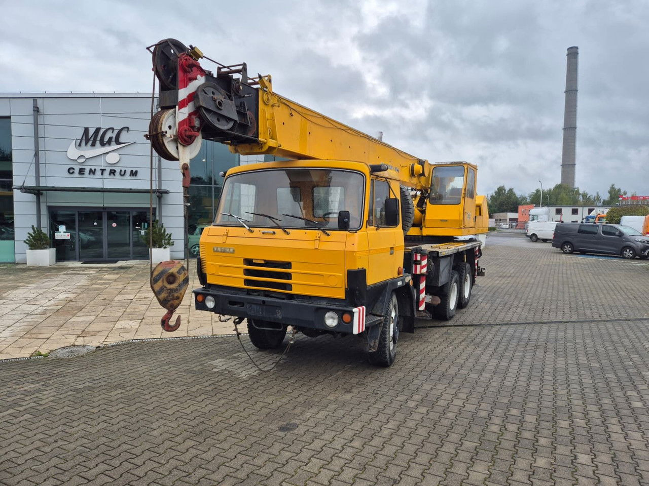 TATRA Tatra T 815 6X6 / 20Tons / Chepper - Derek bergerak: gambar 2 TATRA Tatra T 815 6X6 / 20Tons / Chepper - Derek bergerak: gambar 2