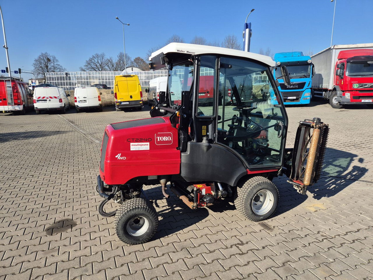 Toro CT2240 / 4WD / Like NEW / Only 1681MTH - Mesin pemotong rumput: gambar 3 Toro CT2240 / 4WD / Like NEW / Only 1681MTH - Mesin pemotong rumput: gambar 3