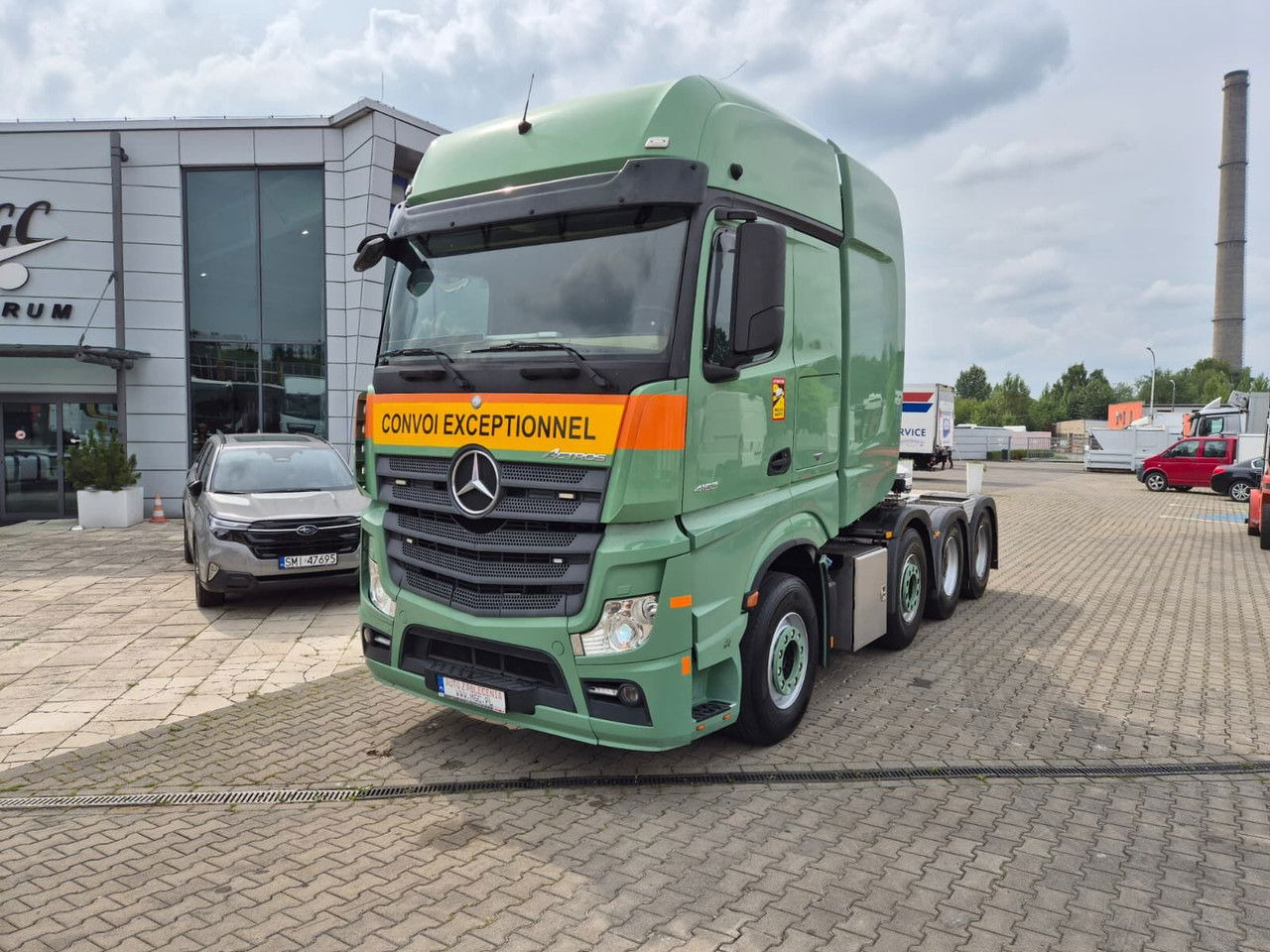 Mercedes-Benz Actros 4163 8X4 / 1 Owner / LOW KM / Super Condition - Tractor head: gambar 2 Mercedes-Benz Actros 4163 8X4 / 1 Owner / LOW KM / Super Condition - Tractor head: gambar 2