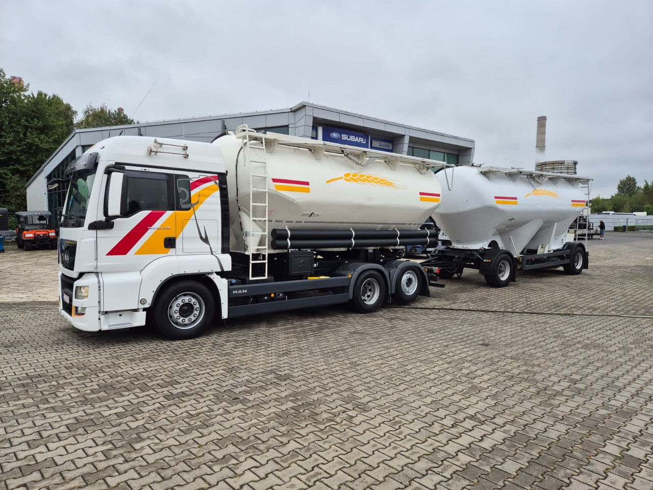 MAN TGS 26.480 Spritzer / 1 Owner /for transporting bulk materials - Truk: gambar 4 MAN TGS 26.480 Spritzer / 1 Owner /for transporting bulk materials - Truk: gambar 4