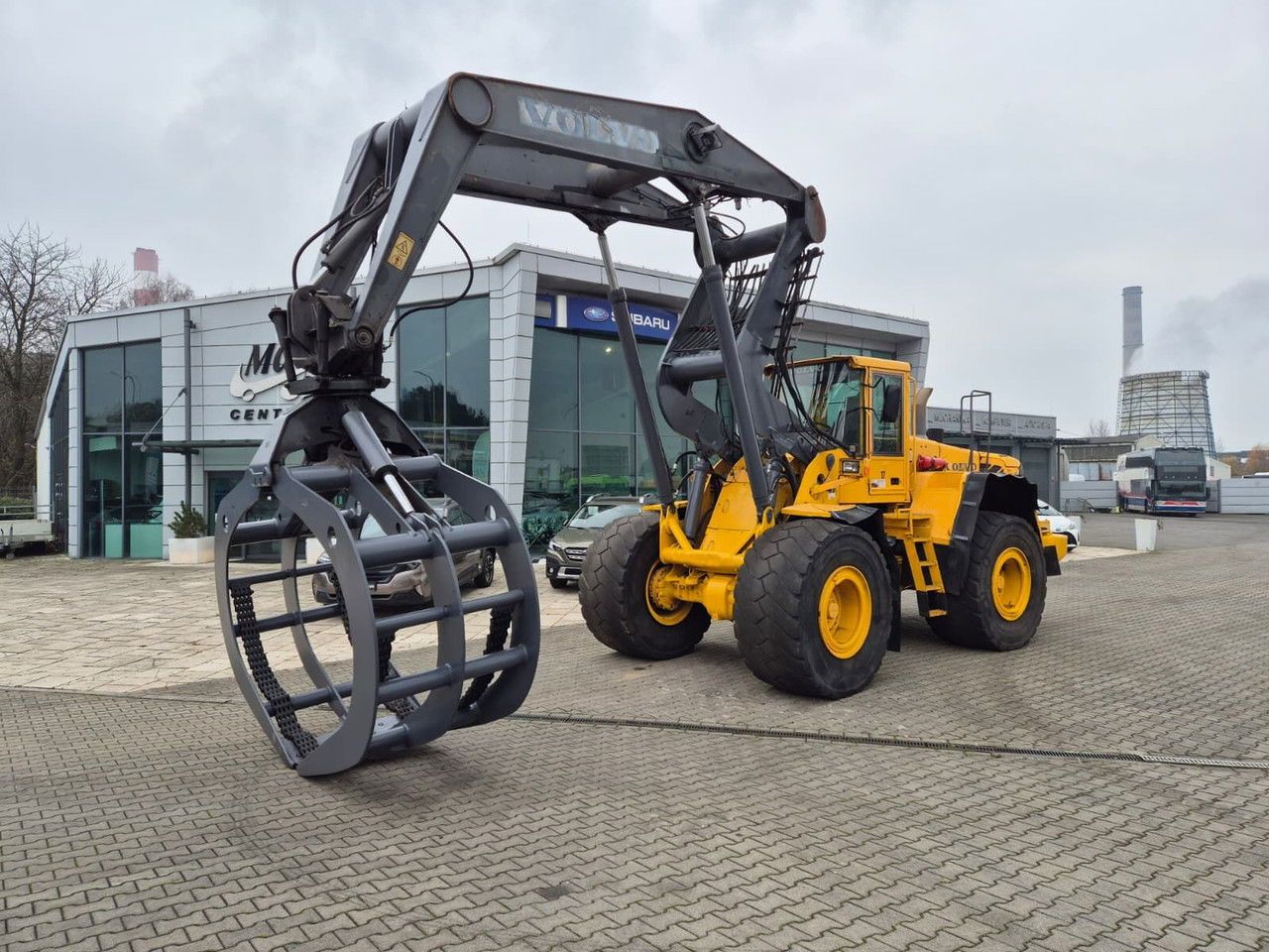 VOLVO L180 E / 4WD / 1 Owner / Wood LOG - Wheel loader: gambar 2 VOLVO L180 E / 4WD / 1 Owner / Wood LOG - Wheel loader: gambar 2