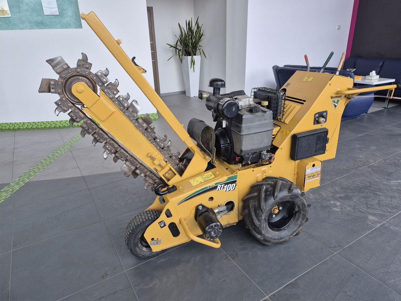 Vermeer RT100 / Trench SAW / Mini Chain Excavator / Idea L FOR Cables - Mesin penggali parit: gambar 1 Vermeer RT100 / Trench SAW / Mini Chain Excavator / Idea L FOR Cables - Mesin penggali parit: gambar 1