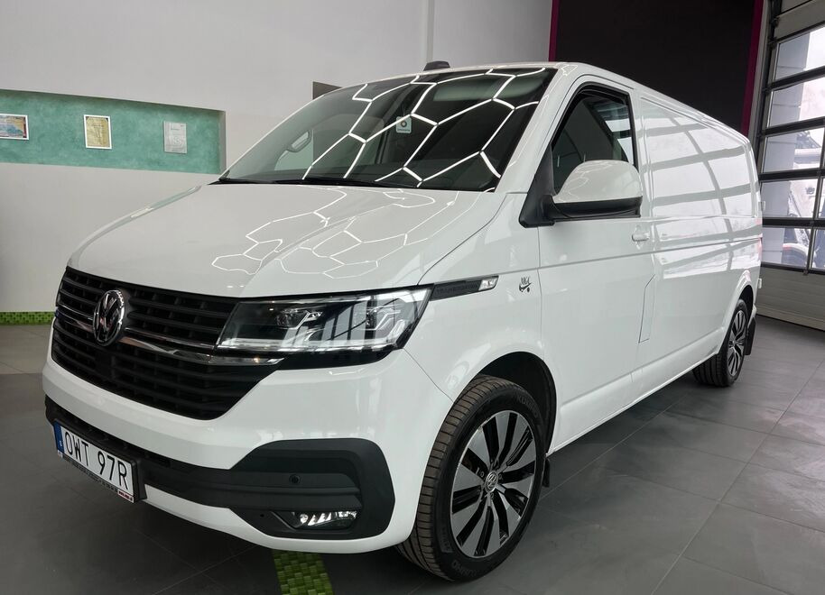 Volkswagen Transporter T6.1 DSG - Van kecil: gambar 1 Volkswagen Transporter T6.1 DSG - Van kecil: gambar 1