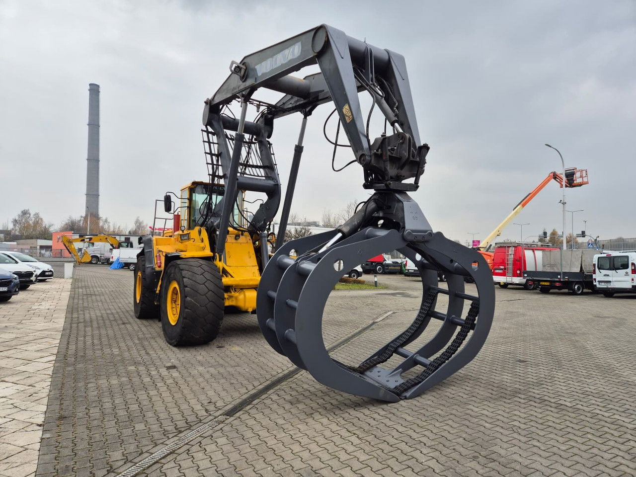 Volvo L180 E 4X4 / Loader / 1 Owner / Serviced - Wheel loader: gambar 5 Volvo L180 E 4X4 / Loader / 1 Owner / Serviced - Wheel loader: gambar 5