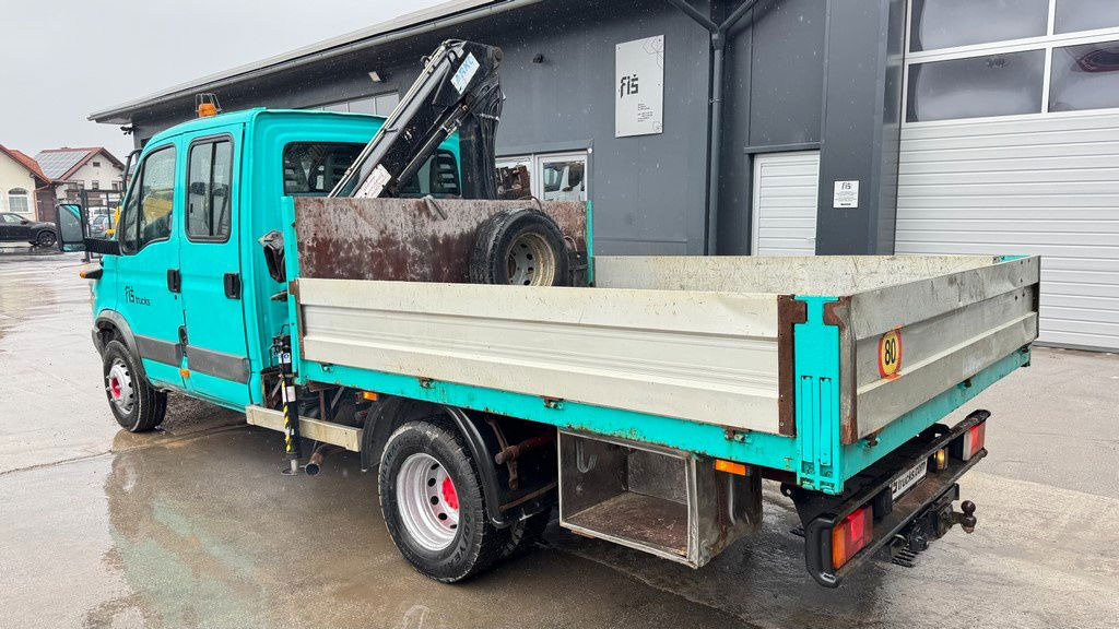 Iveco Daily 65 C15 stake body - Hiab 045-3 - 7.5M - Van flatbed: gambar 5 Iveco Daily 65 C15 stake body - Hiab 045-3 - 7.5M - Van flatbed: gambar 5