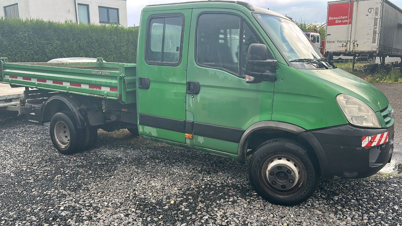 Iveco Daily 65C18K tipper - 6 seats - Van jungkit: gambar 3 Iveco Daily 65C18K tipper - 6 seats - Van jungkit: gambar 3