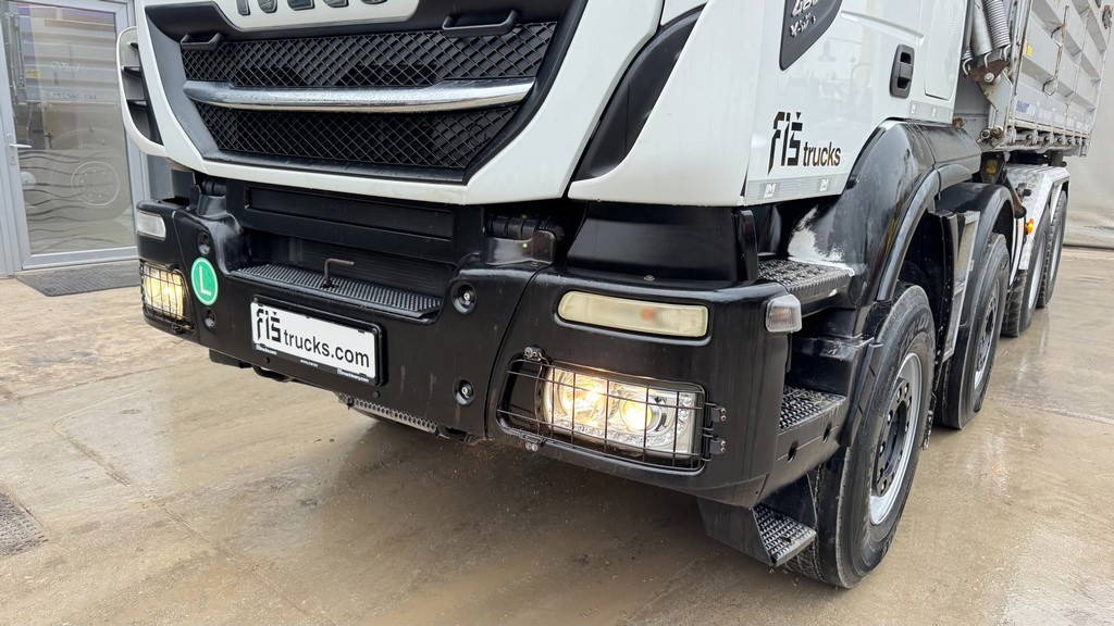 Iveco Trakker 460 8x4 meiller tipper - euro 6 - Truk jungkit: gambar 2 Iveco Trakker 460 8x4 meiller tipper - euro 6 - Truk jungkit: gambar 2