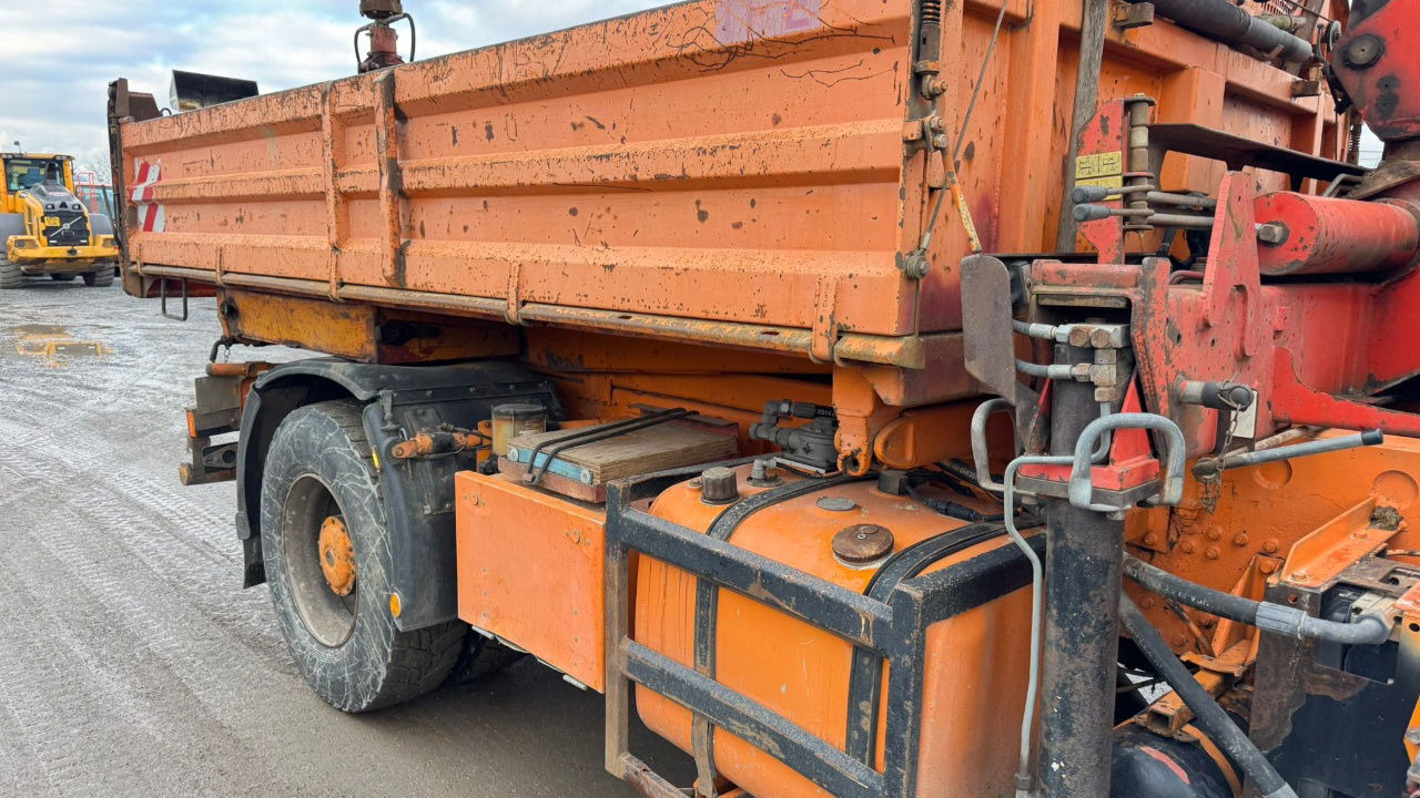 MAN 19.293 4x4 tipper 14.8M - remote control - Truk jungkit: gambar 4 MAN 19.293 4x4 tipper 14.8M - remote control - Truk jungkit: gambar 4