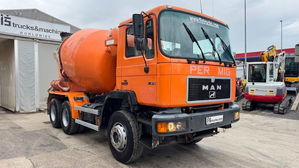MAN 26.272 6x4 mixer - 7M3 - full spring - Truk pengaduk beton: gambar 3 MAN 26.272 6x4 mixer - 7M3 - full spring - Truk pengaduk beton: gambar 3