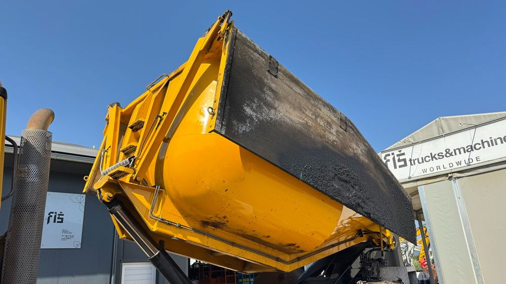 Meiller Asphalt mulda tipper - with chassis - Tukar tubuh jungkit: gambar 5 Meiller Asphalt mulda tipper - with chassis - Tukar tubuh jungkit: gambar 5