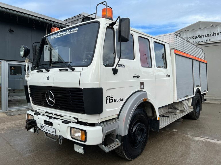 Mercedes-Benz 1622 4x2 43.000km winch - Truk pemadam kebakaran: gambar 1 Mercedes-Benz 1622 4x2 43.000km winch - Truk pemadam kebakaran: gambar 1