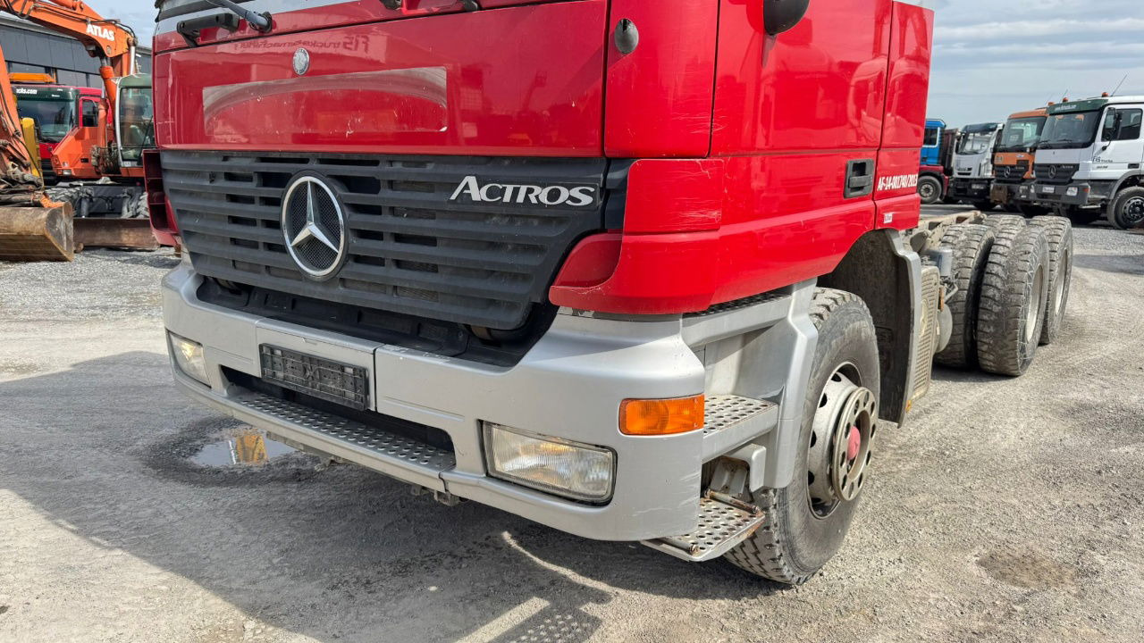 Mercedes-Benz Actros 2631 6x4 chassis - spring - Truk sasis: gambar 2 Mercedes-Benz Actros 2631 6x4 chassis - spring - Truk sasis: gambar 2