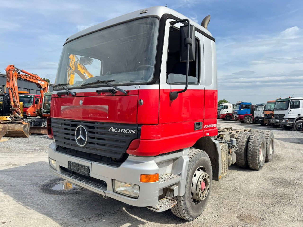 Mercedes-Benz Actros 2631 6x4 chassis - spring - Truk sasis: gambar 1 Mercedes-Benz Actros 2631 6x4 chassis - spring - Truk sasis: gambar 1