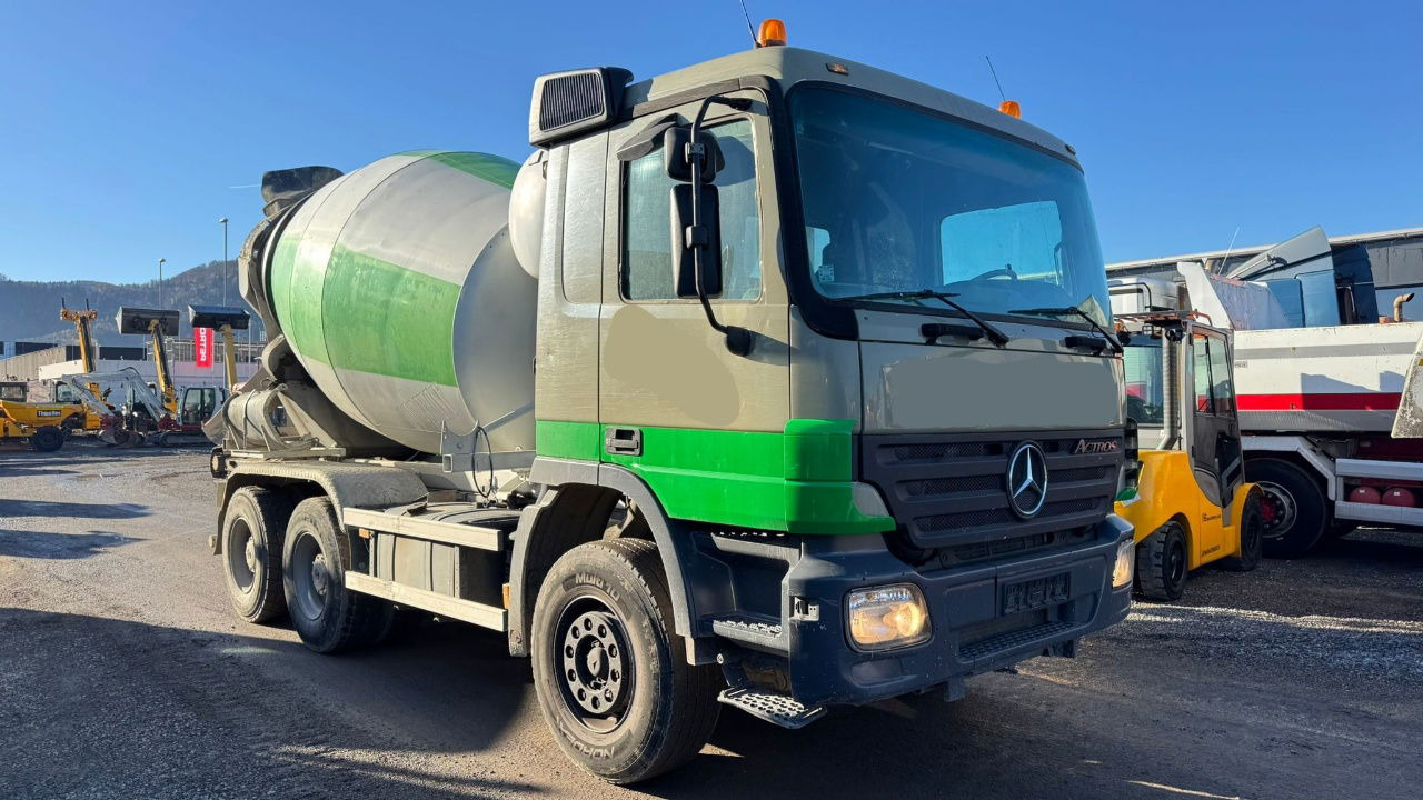 Mercedes-Benz Actros 2636 6x4 mixer stetter 7m3 - Truk pengaduk beton: gambar 3 Mercedes-Benz Actros 2636 6x4 mixer stetter 7m3 - Truk pengaduk beton: gambar 3