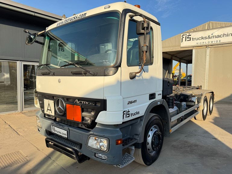 Mercedes-Benz Actros 2641 6x4 hiab abroll tipper - spring complete - Pengangkut kontainer/ Container truck: gambar 1 Mercedes-Benz Actros 2641 6x4 hiab abroll tipper - spring complete - Pengangkut kontainer/ Container truck: gambar 1
