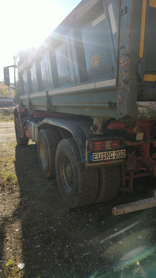 Mercedes-Benz Actros 2651 6X4 meiller bordmatic tipper - Truk jungkit: gambar 4 Mercedes-Benz Actros 2651 6X4 meiller bordmatic tipper - Truk jungkit: gambar 4