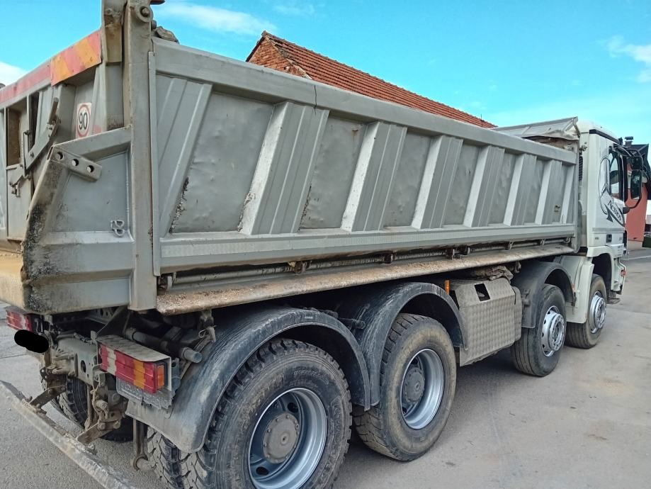 Mercedes-Benz Actros 3241 8x4 meiller tipper - bordmatic - Truk jungkit: gambar 3 Mercedes-Benz Actros 3241 8x4 meiller tipper - bordmatic - Truk jungkit: gambar 3