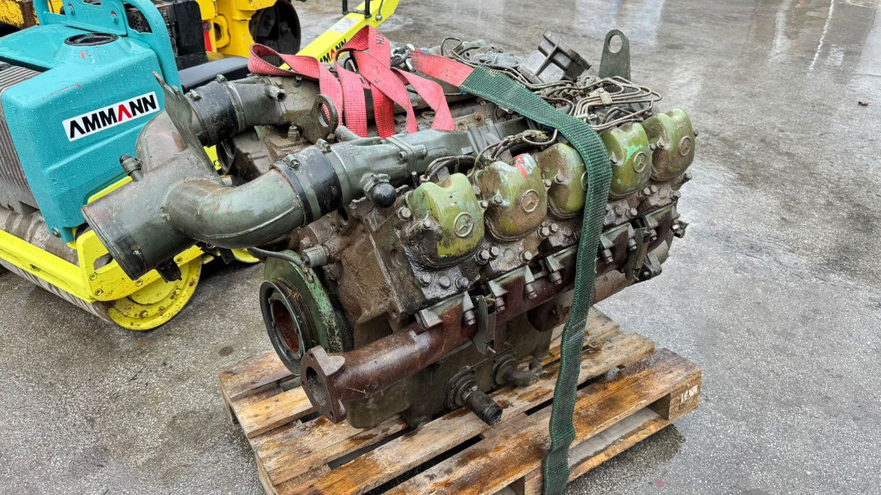 Mesin untuk Truk Mercedes-Benz Engine V10 - OM 403.1 - nr.2: gambar 9 Mesin untuk Truk Mercedes-Benz Engine V10 - OM 403.1 - nr.2: gambar 9