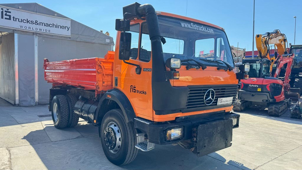Mercedes-Benz SK 1820 AK 4x4 meiller tipper - Truk jungkit: gambar 3 Mercedes-Benz SK 1820 AK 4x4 meiller tipper - Truk jungkit: gambar 3