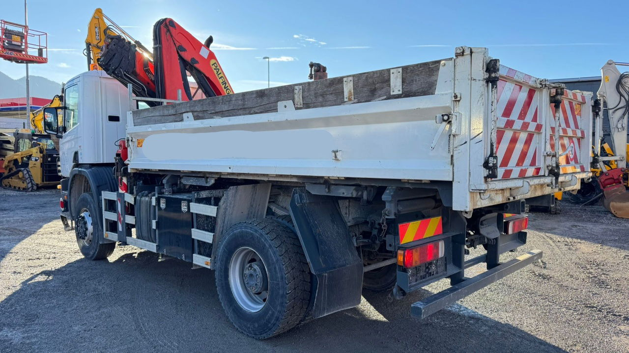 Scania P 114C 340 4x4 tipper - PK 14080 - 10.6M - 108.000km - Truk jungkit, Truk derek: gambar 5 Scania P 114C 340 4x4 tipper - PK 14080 - 10.6M - 108.000km - Truk jungkit, Truk derek: gambar 5