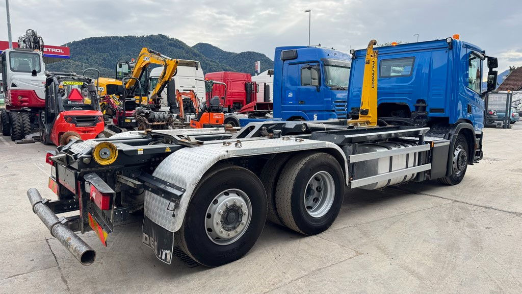 Scania P 360 6x2 palfinger abroll tipper - steering axle - Pengangkut kontainer/ Container truck: gambar 5 Scania P 360 6x2 palfinger abroll tipper - steering axle - Pengangkut kontainer/ Container truck: gambar 5