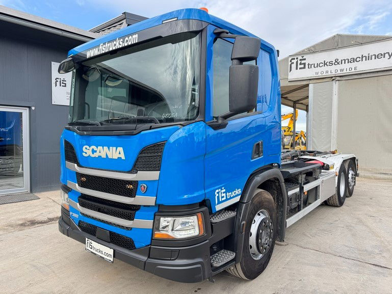 Scania P 360 6x2 palfinger abroll tipper - steering axle - Pengangkut kontainer/ Container truck: gambar 1 Scania P 360 6x2 palfinger abroll tipper - steering axle - Pengangkut kontainer/ Container truck: gambar 1