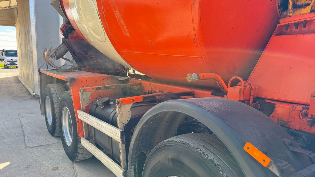 Stetter Mixer 9m3 - Truk pengaduk beton: gambar 3 Stetter Mixer 9m3 - Truk pengaduk beton: gambar 3