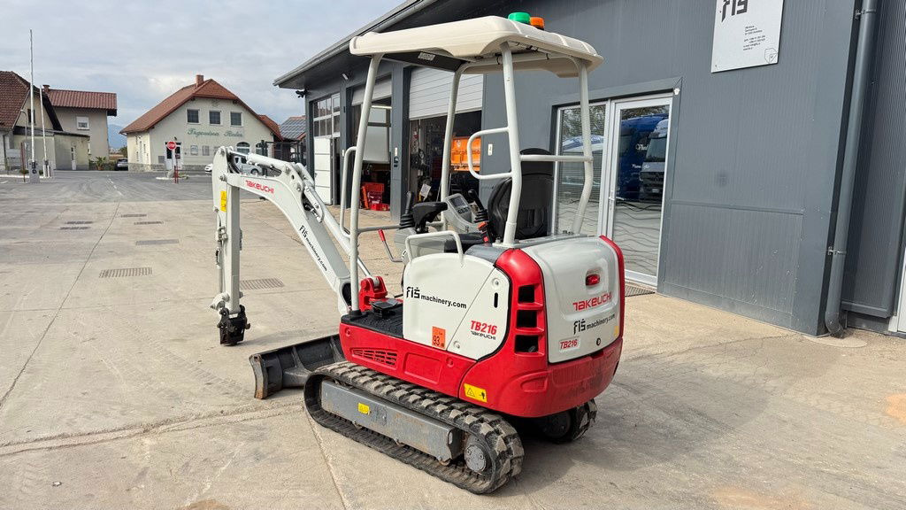 Takeuchi TB216 - 2022 Year - 765 Hours - Ekskavator mini: gambar 4 Takeuchi TB216 - 2022 Year - 765 Hours - Ekskavator mini: gambar 4