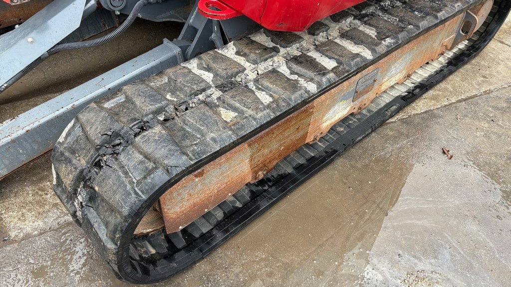 Takeuchi TB370 - Powertilt - 3X Buckets - 2021 Year - 3025 Working Hours - Ekskavator mini: gambar 4 Takeuchi TB370 - Powertilt - 3X Buckets - 2021 Year - 3025 Working Hours - Ekskavator mini: gambar 4