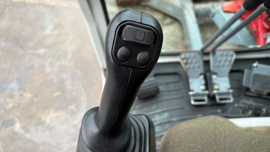 Leasing  Takeuchi TB370 - Powertilt - 3X Buckets - 2021 Year - 3025 Working Hours Takeuchi TB370 - Powertilt - 3X Buckets - 2021 Year - 3025 Working Hours: gambar 18