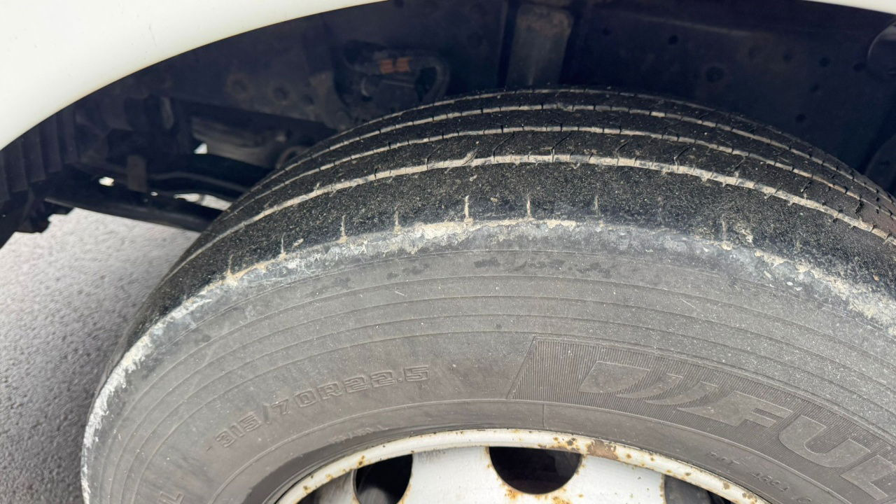 Leasing  MAN TGX 18.560 4X2 tractor unit - retarder MAN TGX 18.560 4X2 tractor unit - retarder: gambar 9