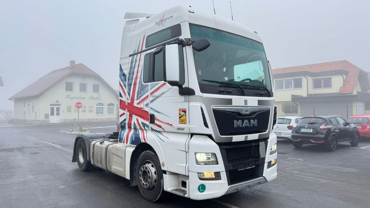 MAN TGX 18.560 4X2 tractor unit - retarder - Tractor head: gambar 3 MAN TGX 18.560 4X2 tractor unit - retarder - Tractor head: gambar 3