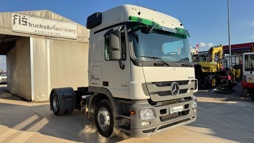 Mercedes-Benz Actros 1841 LS 4x2 tractor unit - Tractor head: gambar 2 Mercedes-Benz Actros 1841 LS 4x2 tractor unit - Tractor head: gambar 2