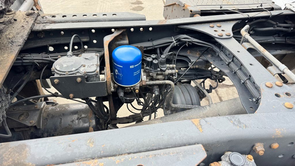 Mercedes-Benz Actros 1843 LS 4x2 tractor unit - air condition - Tractor head: gambar 5 Mercedes-Benz Actros 1843 LS 4x2 tractor unit - air condition - Tractor head: gambar 5