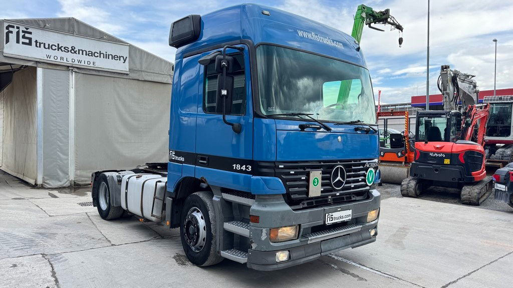 Mercedes-Benz Actros 1843 LS 4x2 tractor unit - air condition - Tractor head: gambar 3 Mercedes-Benz Actros 1843 LS 4x2 tractor unit - air condition - Tractor head: gambar 3