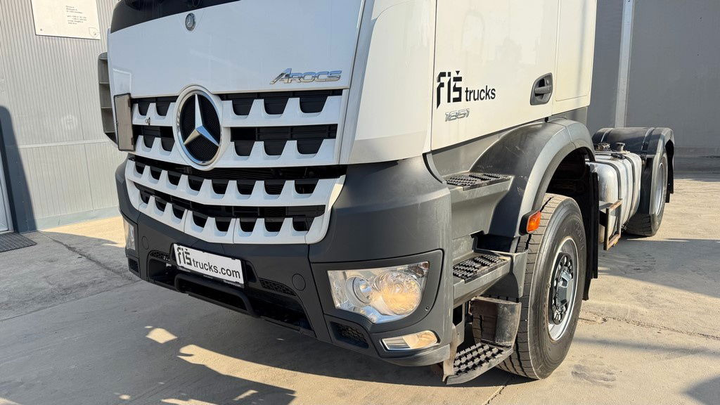 Mercedes-Benz Arocs 1851 LS HAD 4X4 - Euro 6 - retarder - tipper hydraulics - Tractor head: gambar 2 Mercedes-Benz Arocs 1851 LS HAD 4X4 - Euro 6 - retarder - tipper hydraulics - Tractor head: gambar 2