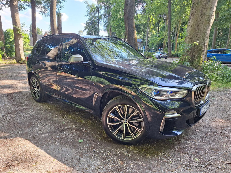 BMW X5 M50D X5 M50D - Mobil SUV: gambar 4 BMW X5 M50D X5 M50D - Mobil SUV: gambar 4