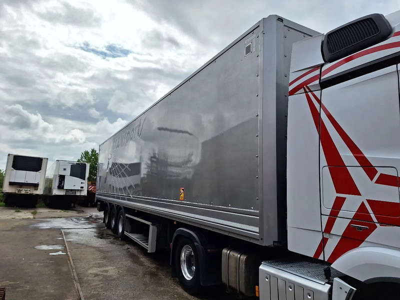 Lecitrailer 3E20 - Semi-trailer kotak tertutup: gambar 2 Lecitrailer 3E20 - Semi-trailer kotak tertutup: gambar 2