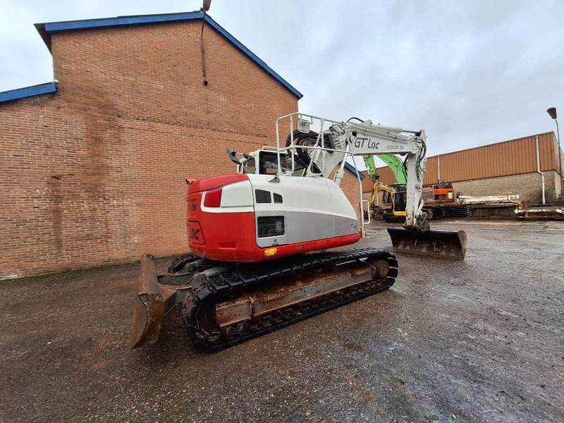 Takeuchi TE2150R - Ekskavator perayap: gambar 3 Takeuchi TE2150R - Ekskavator perayap: gambar 3