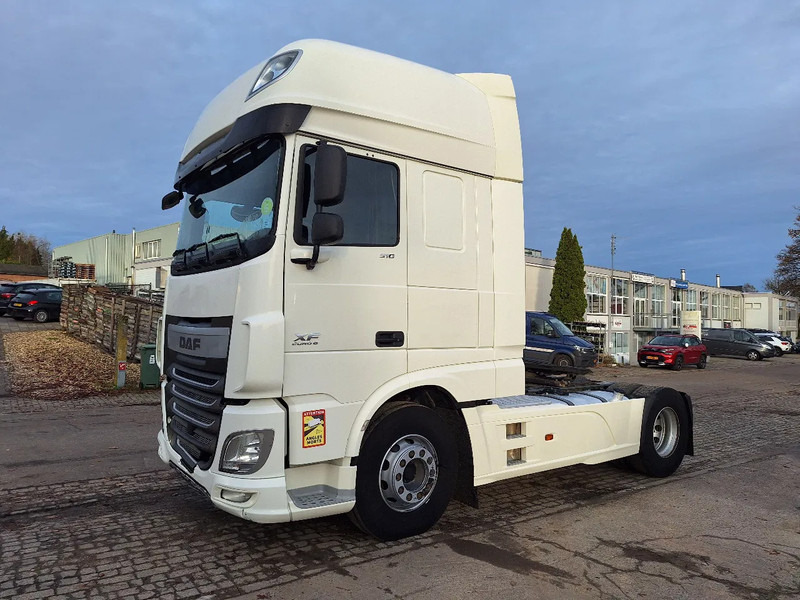 DAF XF 510 XHF 510 - Tractor head: gambar 1 DAF XF 510 XHF 510 - Tractor head: gambar 1